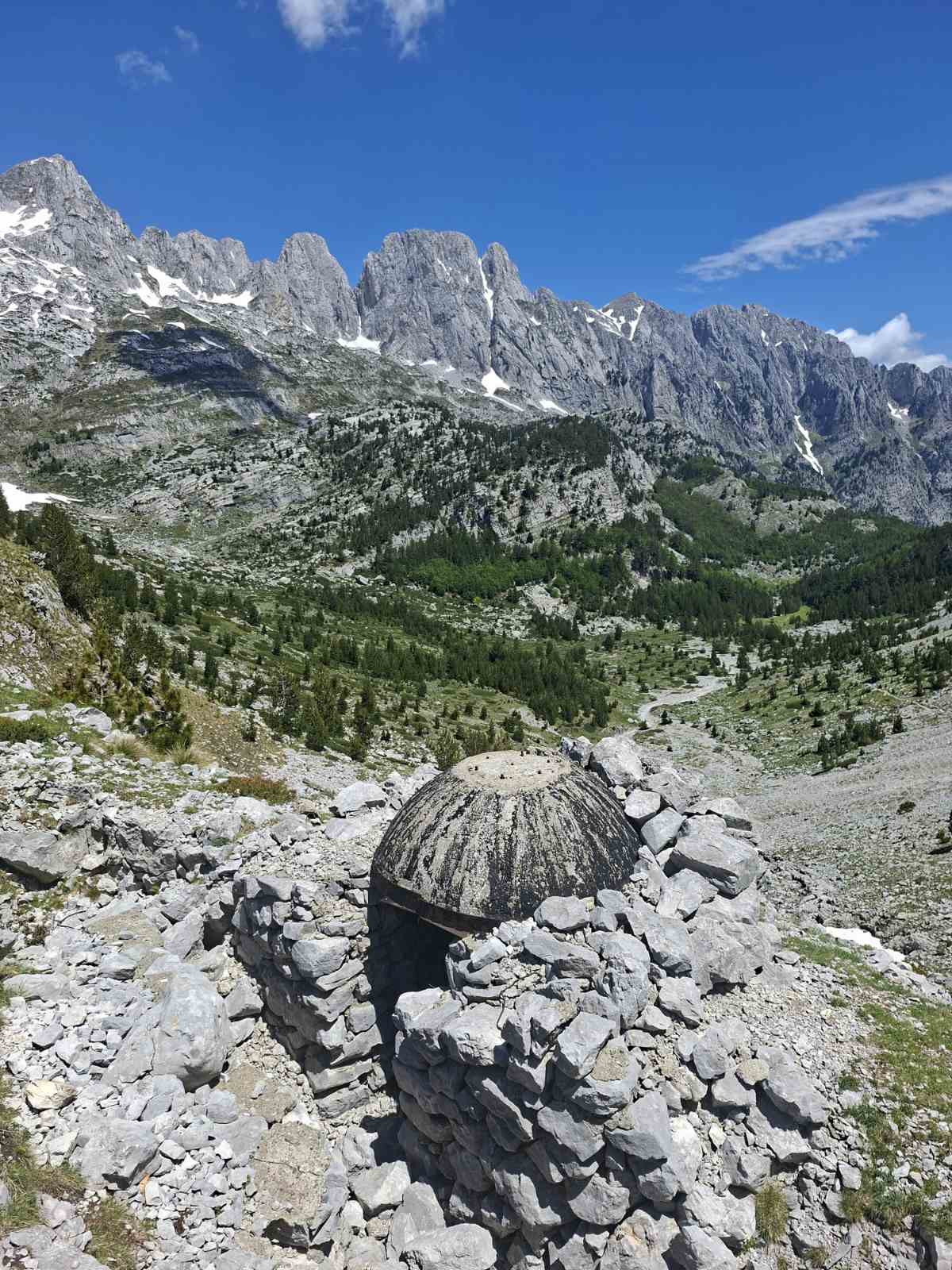 Express Peaks of the Balkans guided hiking tour in Western Balkans, Albania, Montenegro with Travida Outdoor