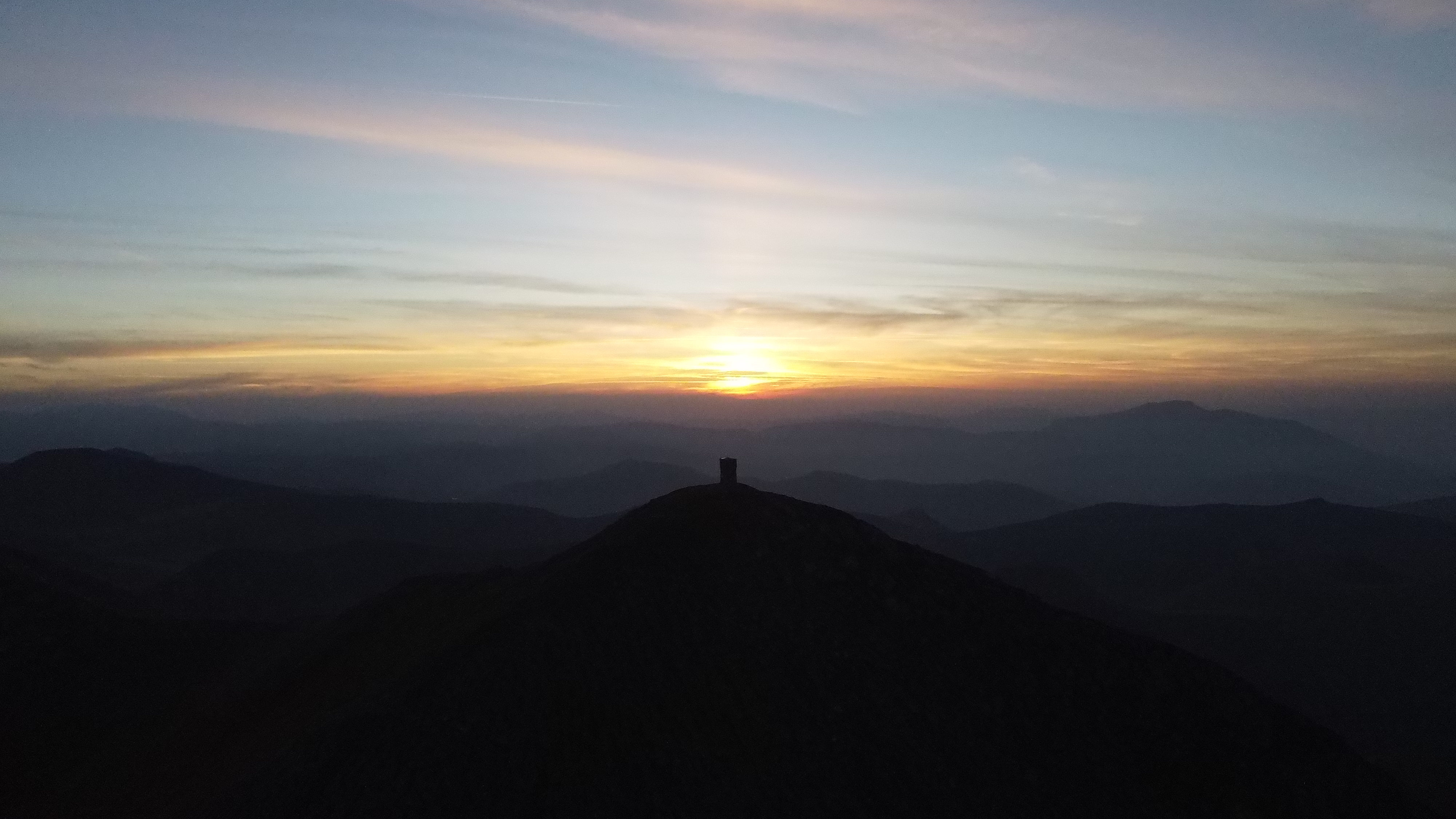 Sharr Crown Challenge – 2-Day 2700m Ridge Traverse guided hiking tour in Western Balkans, North Macedonia with Travida Outdoor