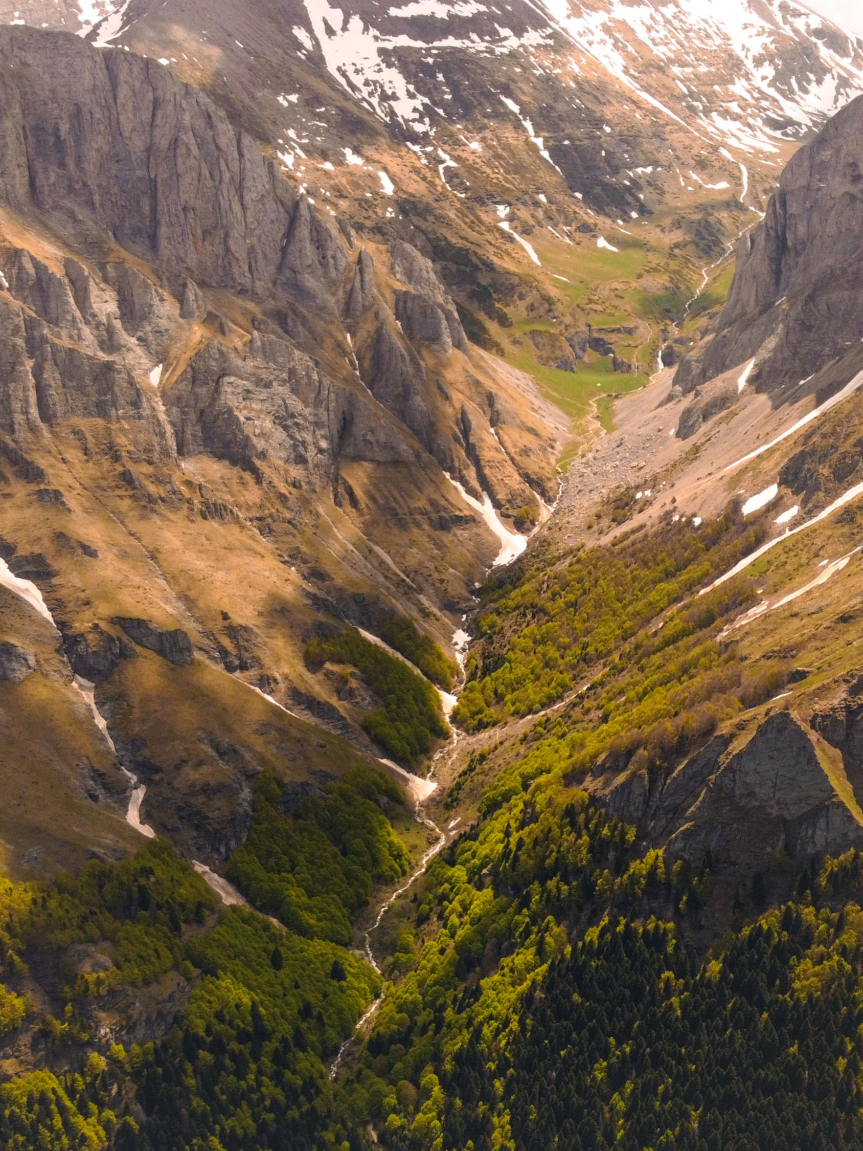 8 day High Scardus Trail in Western Balkans, Kosovo, Albania, North Macedonia with Travida Outdoor